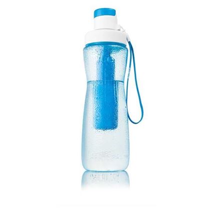 בקבוק מים עם קרחון
